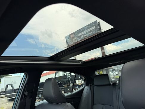 Used 2019 Jeep Compass Latitude FWD image 25
