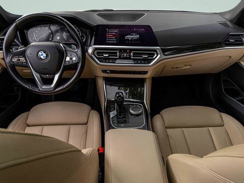 Used 2021 BMW 330i xDrive 330i xDrive w/ Convenience Package image 19