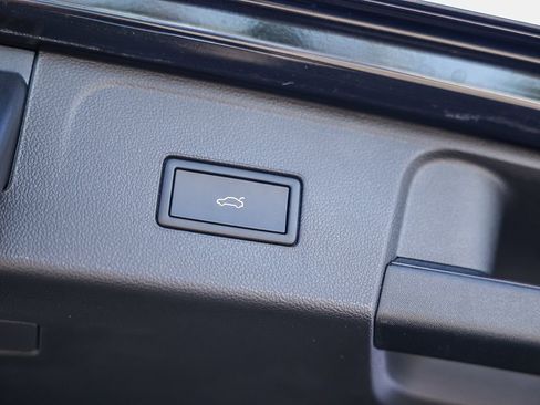 New 2026 Volkswagen Atlas SE image 44