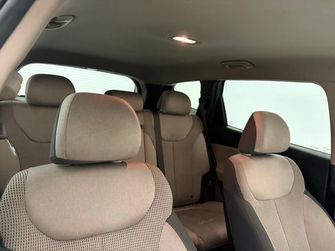 Used 2022 Hyundai Santa Fe SEL FWD image 30