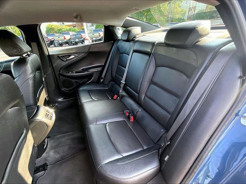 Used 2024 Chevrolet Malibu LT FWD image 24