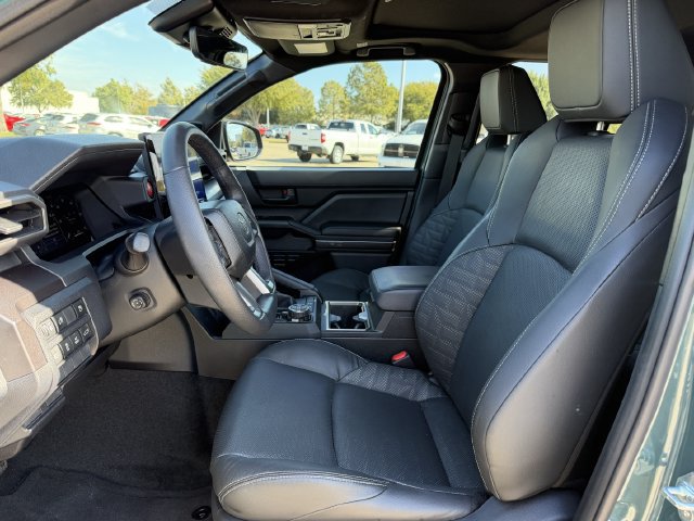 Used 2026 Toyota 4Runner TRD Off-Road Premium AWD/4WD image 26