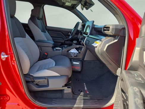 New 2026 Toyota Tacoma TRD Off-Road AWD/4WD image 15