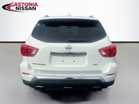 Used 2020 Nissan Pathfinder S AWD/4WD image 7