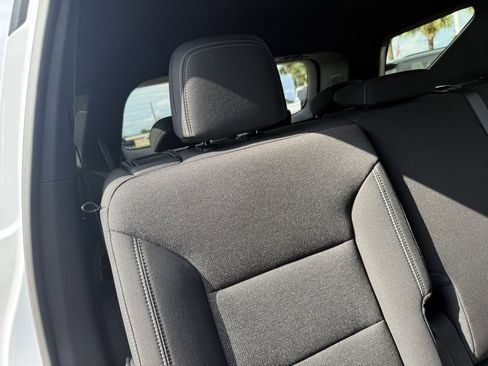 New 2026 Chevrolet Traverse LT image 43