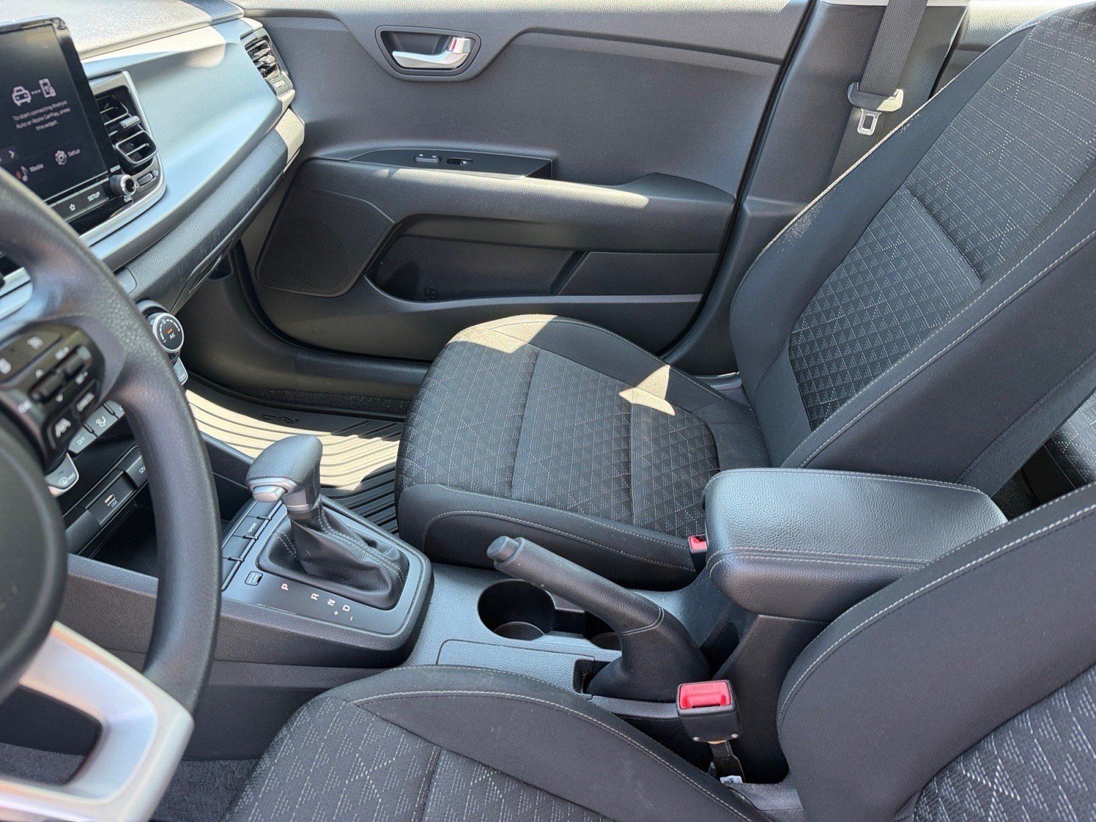 Used 2022 Kia Rio S w/ Technology Package FWD image 12