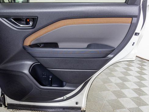 Used 2026 Subaru Forester Sport image 41