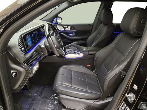 Used 2021 Mercedes-Benz Maybach GLS 600 4MATIC image 17