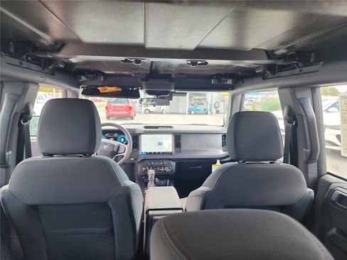 New 2025 Ford Bronco image 19