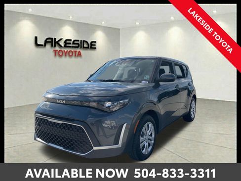 Used 2023 Kia Soul LX FWD image 1