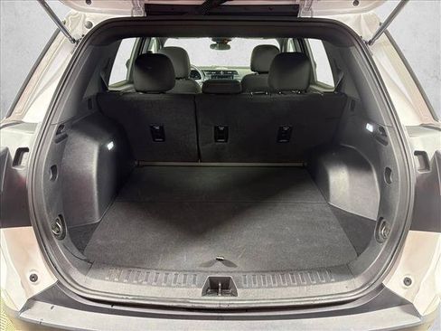 Used 2026 GMC Terrain Elevation FWD image 19