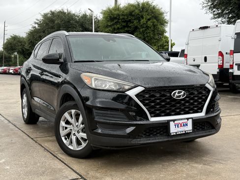 Used 2020 Hyundai Tucson Value FWD image 2