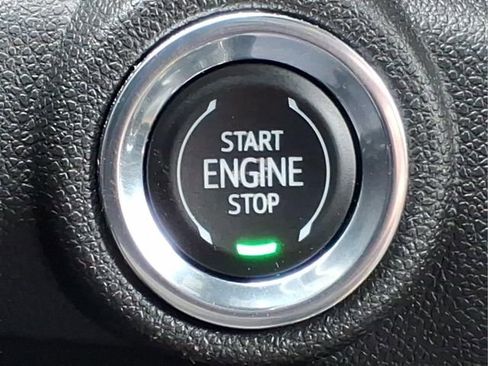 Used 2022 Chevrolet TrailBlazer ACTIV image 23