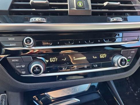 Used 2019 BMW X3 sDrive30i w/ M Sport Package 2 RWD image 26