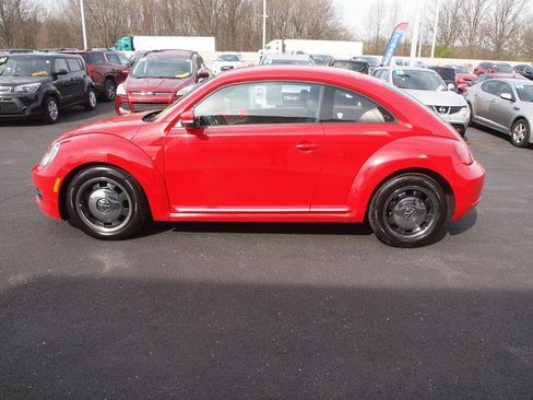 Used 2012 Volkswagen Beetle 2.5 image 3