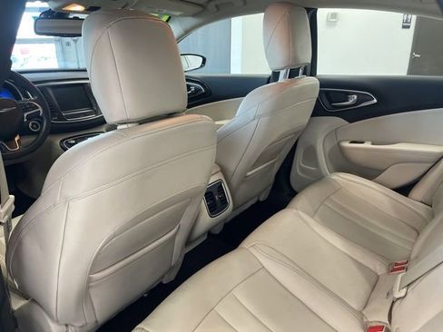 Used 2015 Chrysler 200 C w/ Navigation & Sound Group I image 19