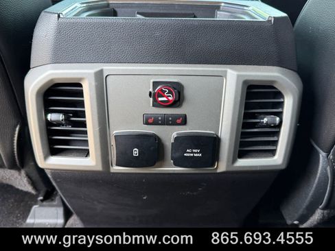 Used 2017 Ford F150 Lariat w/ Equipment Group 502A Luxury RWD image 18