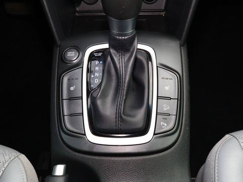 Used 2019 Hyundai Kona Ultimate FWD image 23