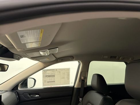 New 2026 Nissan Pathfinder SL FWD image 15