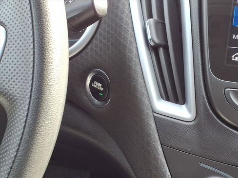 Used 2023 Chevrolet Malibu LT image 11