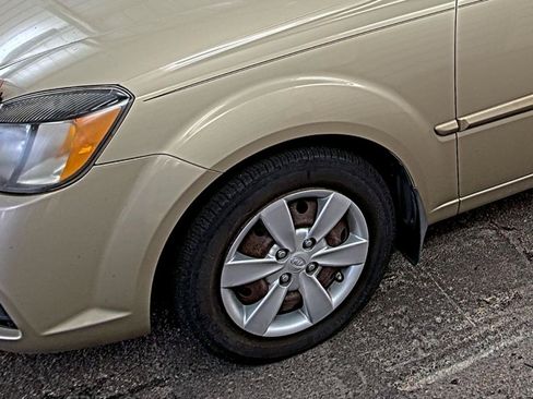 Used 2010 Kia Rio LX w/ Value Pkg FWD image 11