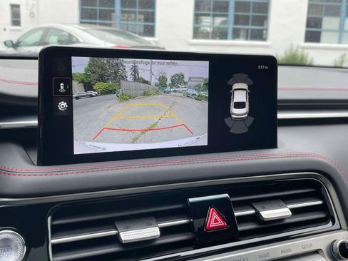 Used 2024 Genesis G70 3.3T Advanced image 29