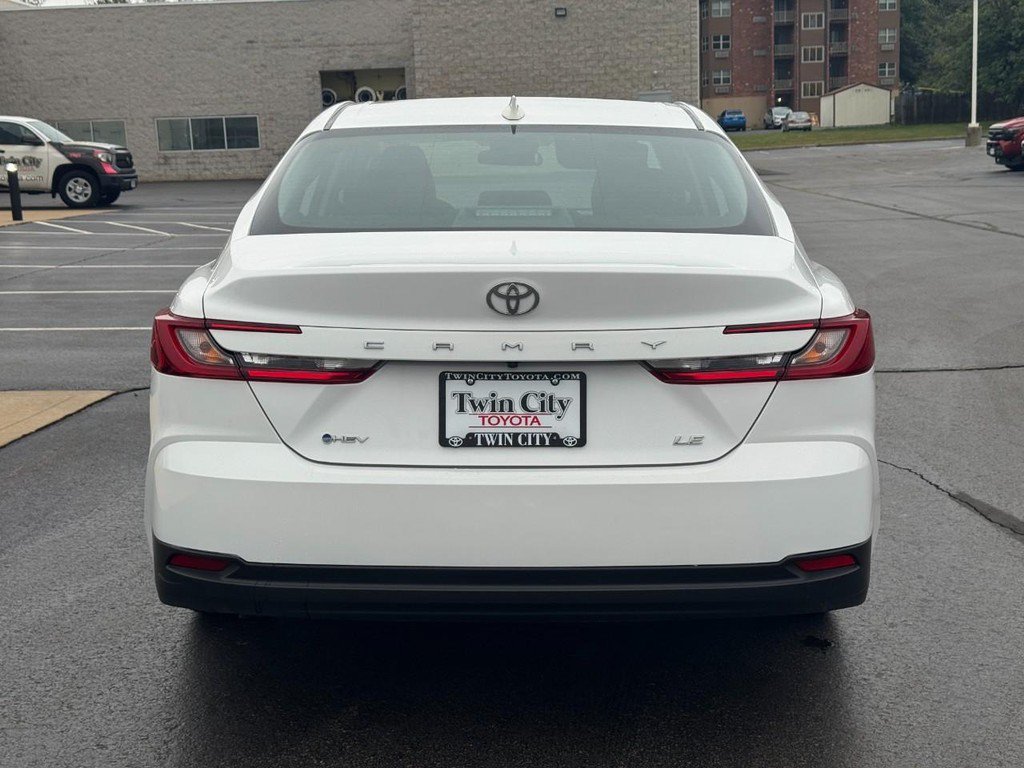 Certified 2025 Toyota Camry LE FWD image 4