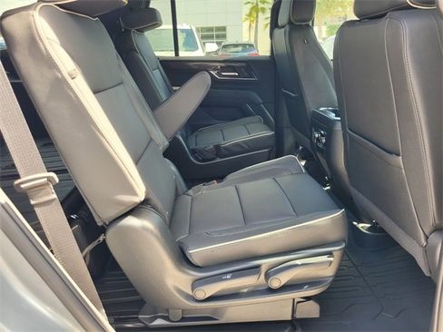 New 2026 GMC Yukon Elevation w/ LPO, Floor Liner Package image 15