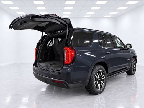 Used 2023 GMC Yukon AT4 AWD/4WD image 16