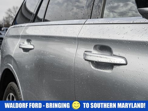 Used 2023 Lincoln Aviator Black Label Grand Touring image 17