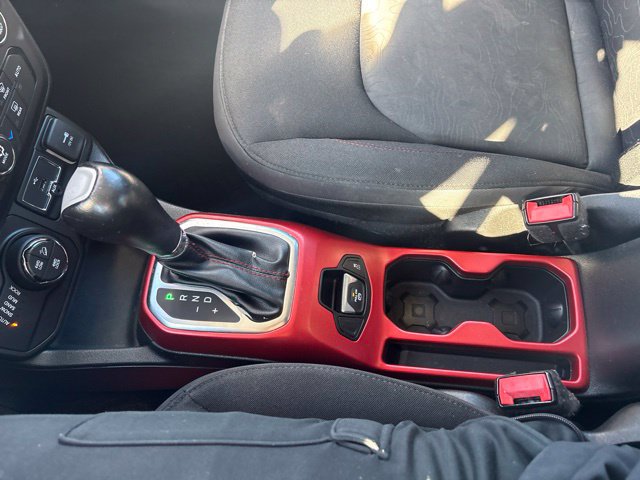 Used 2018 Jeep Renegade Trailhawk AWD/4WD image 20