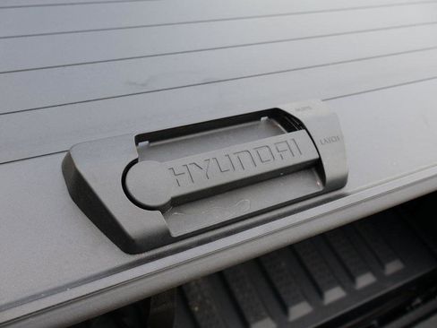 New 2025 Hyundai Santa Cruz Limited image 17