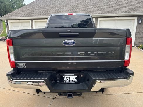 Used 2019 Ford F250 XL w/ STX Appearance Package AWD/4WD image 7