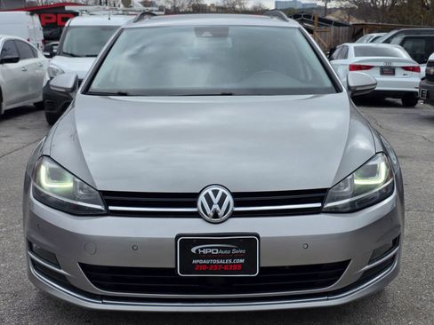 Used 2016 Volkswagen Golf S FWD image 8