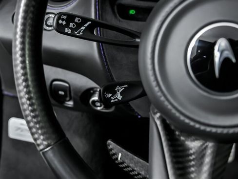 Used 2019 McLaren 720S RWD image 28