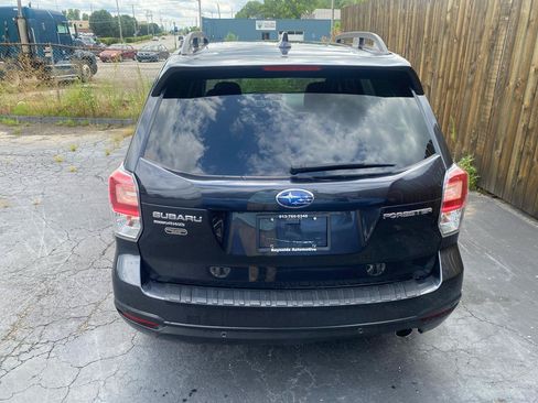 Used 2018 Subaru Forester 2.5i Touring w/ Popular Package #2 AWD/4WD image 8
