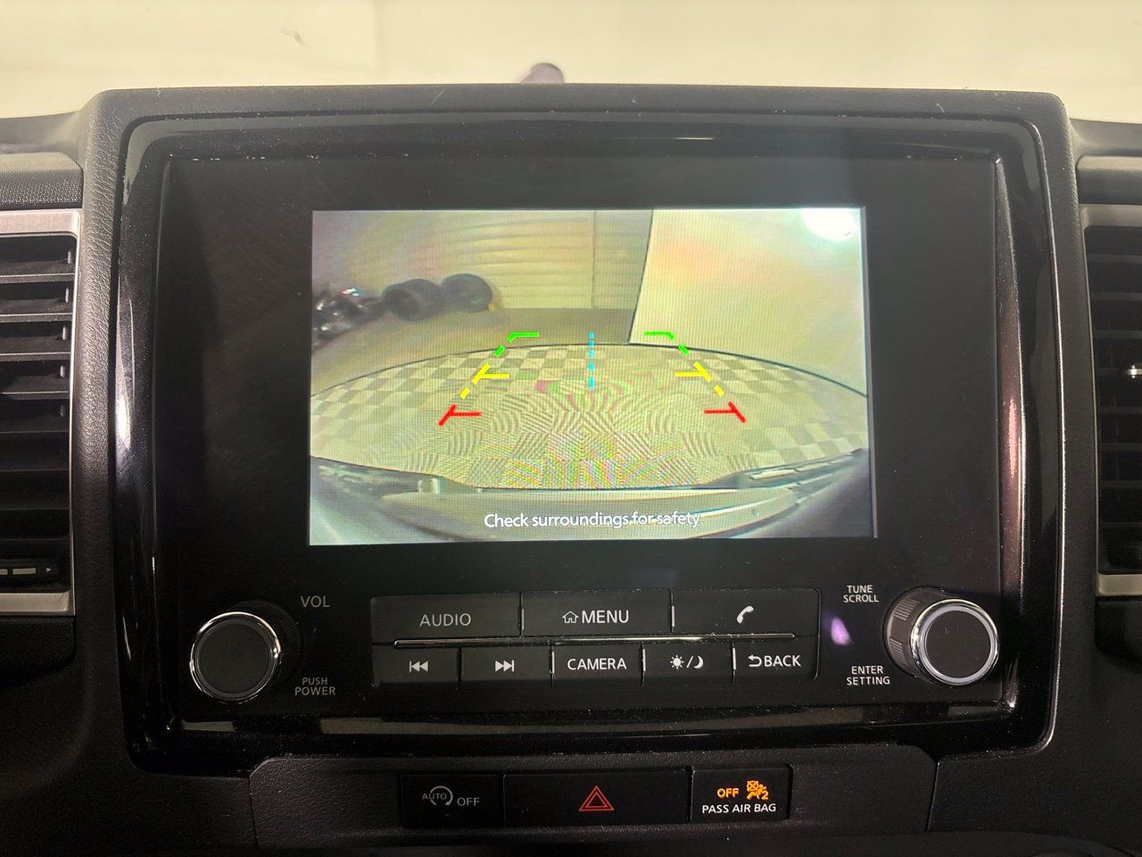 Used 2024 Nissan Frontier SV w/ Technology Package RWD image 17