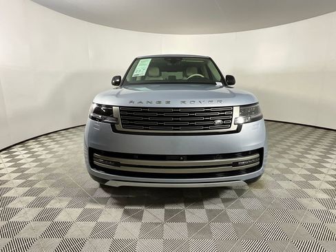 Certified 2024 Land Rover Range Rover Long Wheelbase SE image 8