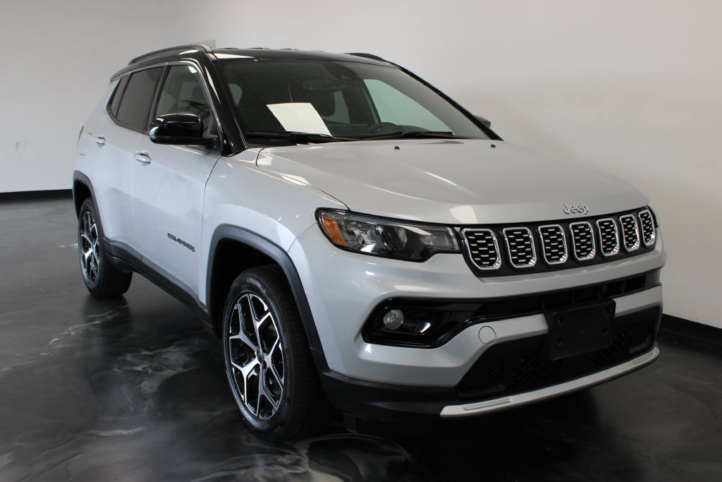Used 2025 Jeep Compass Limited AWD/4WD image 23