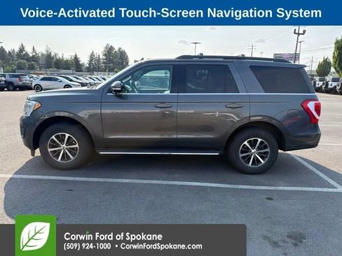 Used 2019 Ford Expedition XLT w/ Equipment Group 202A AWD/4WD image 4