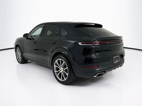 Certified 2024 Porsche Cayenne Coupe AWD/4WD image 3