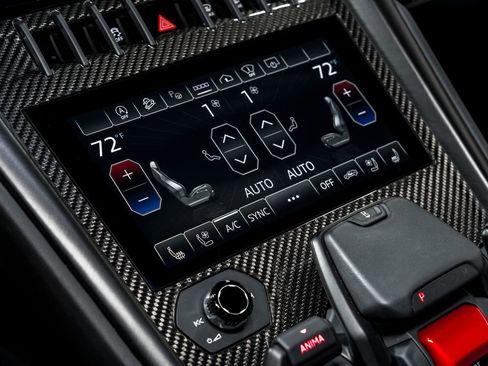 Used 2023 Lamborghini Urus S image 27