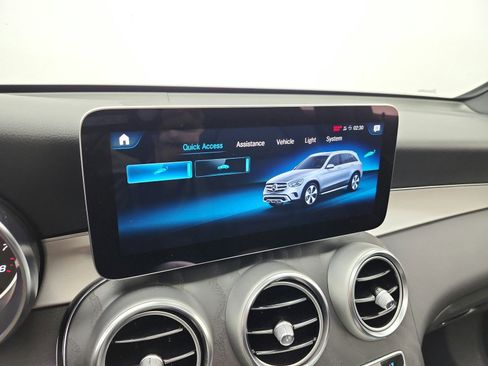 Used 2021 Mercedes-Benz GLC 300 image 13