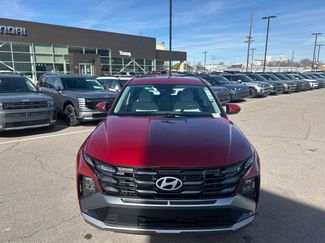 New 2026 Hyundai Tucson SE video 2