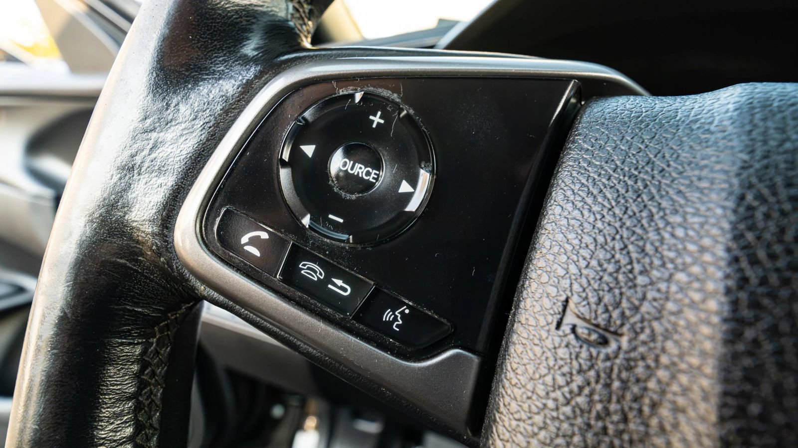 Used 2018 Honda Civic Sport image 47