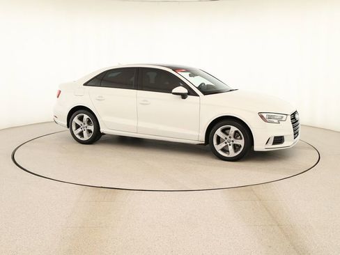 Used 2018 Audi A3 2.0T Premium FWD image 9