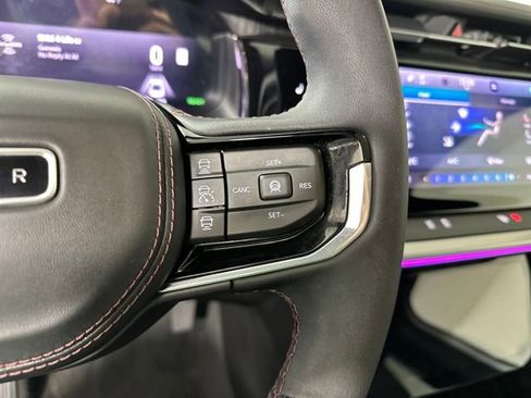 Used 2024 Jeep Wagoneer Launch Edition image 15