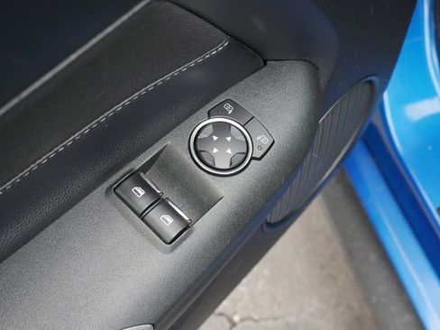 Used 2017 Ford Mustang GT image 11