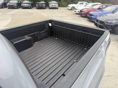 Used 2020 Toyota Tacoma SR5 image 17