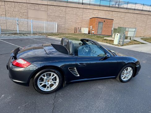 Used 2005 Porsche Boxster image 15